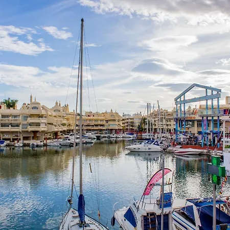 Apartment Puerto Marina Luxury With Sea Views
